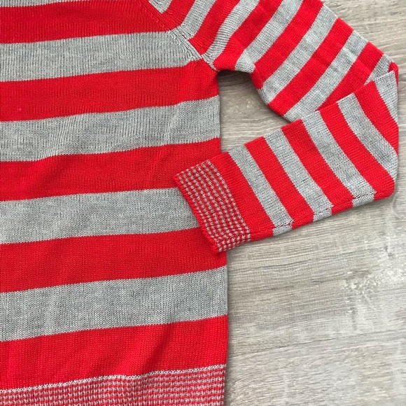 NWOT Aeropostale Grey and Red Striped Sweater Size XL - Picture 7 of 9
